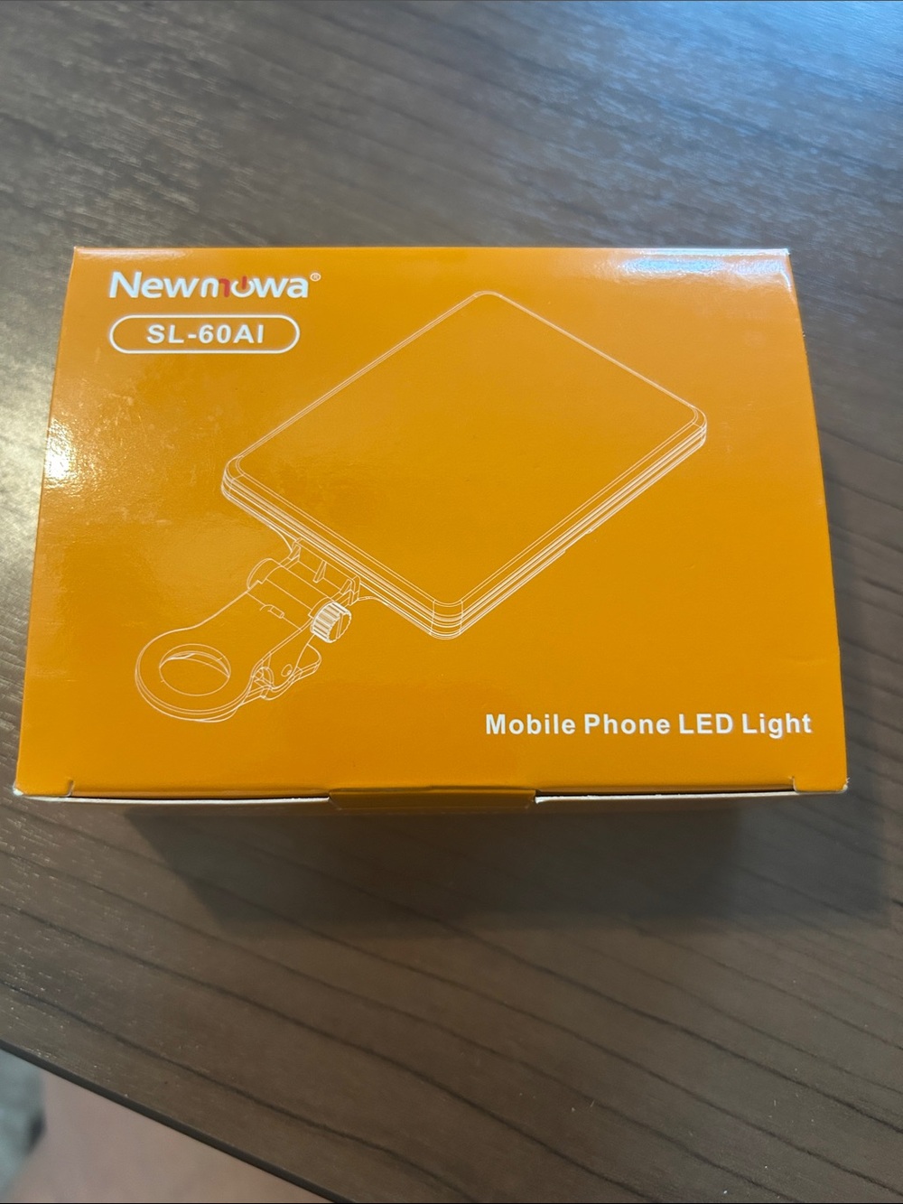 Newnowa SL-60AI Mobile Phone LED Light - Orange Box